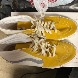 Vans Sk8-HI Sneaker’s size 12 MENS White and Yellow and gray.